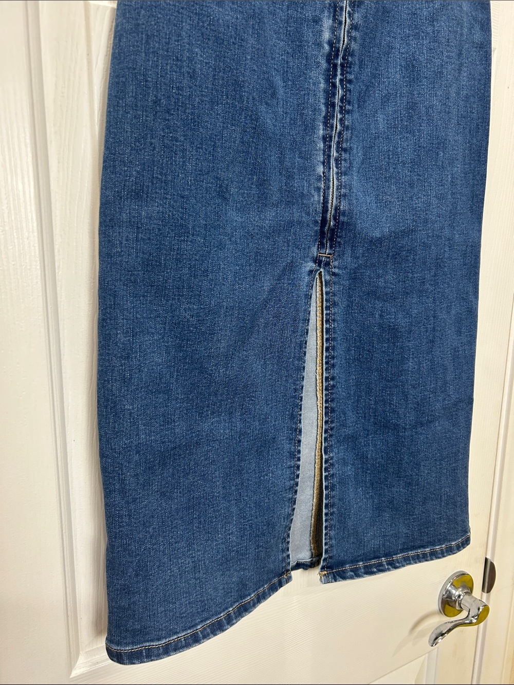 AND NOW THIS Denim Midi Skirt Front Zip Slit Size S Blue - Picture 7 of 10